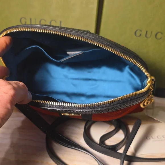 Gucci Red and Black Crossbody Bag - Picture 9 of 14